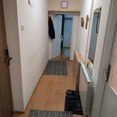 Stan Uzice Apartment Exterior foto